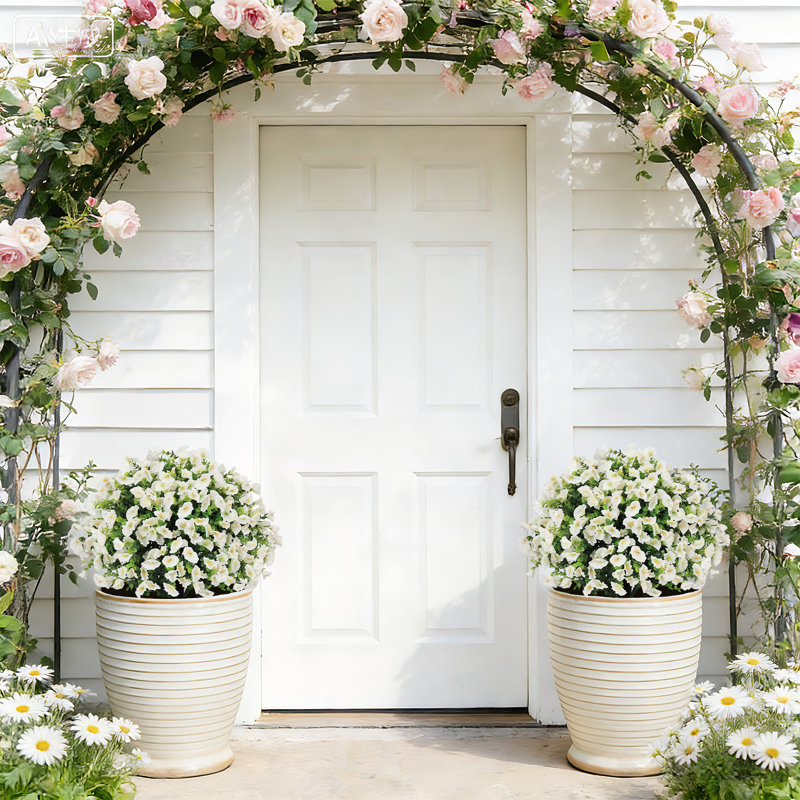 24 po Gloire artificielle blanche avec eucalyptus, plante artificielle blanche résistante aux rayons UV en pot noir, Blanc