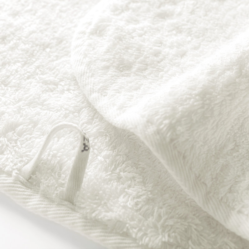 Egoist Hand Towel, Snow