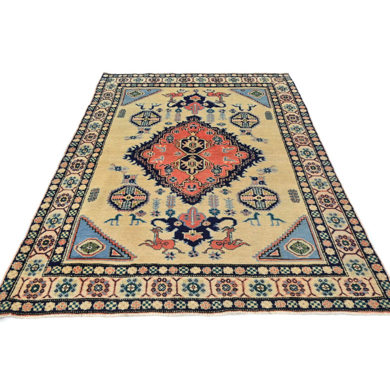 Tapis oriental crème unique 4 x 6 One-of-a-Kind