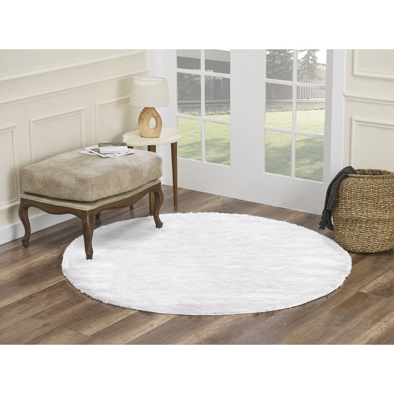 Indoor Rug, Round 7'11"