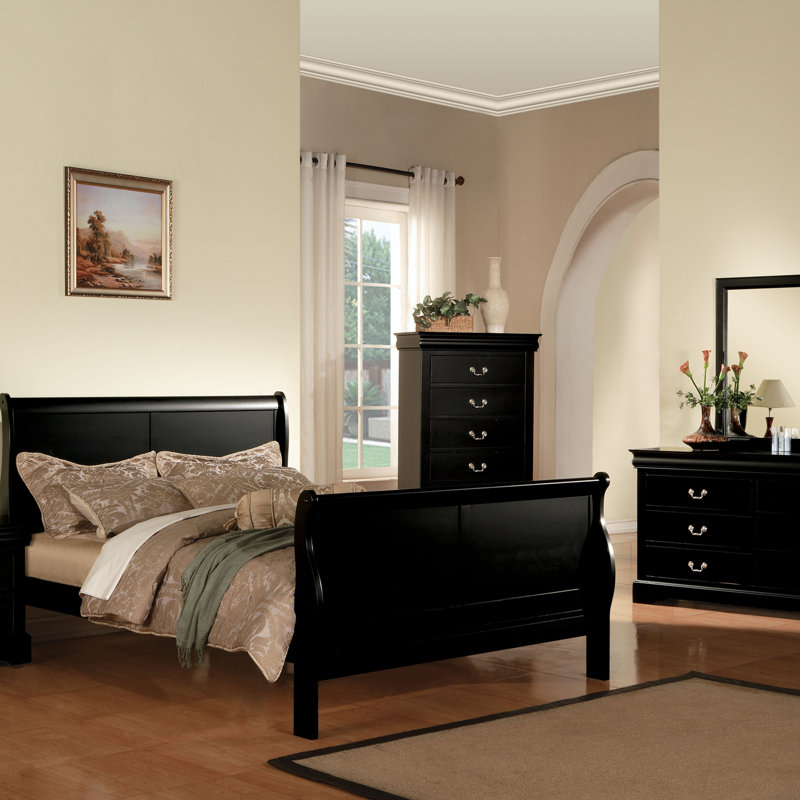 Sleigh Bed