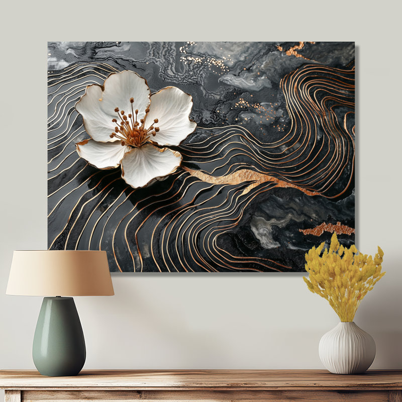 Pommier en fleur dans une rivière à encre noire et dorée - décoration murale en métal Apple Blossom, H 34 po x l 44 po
