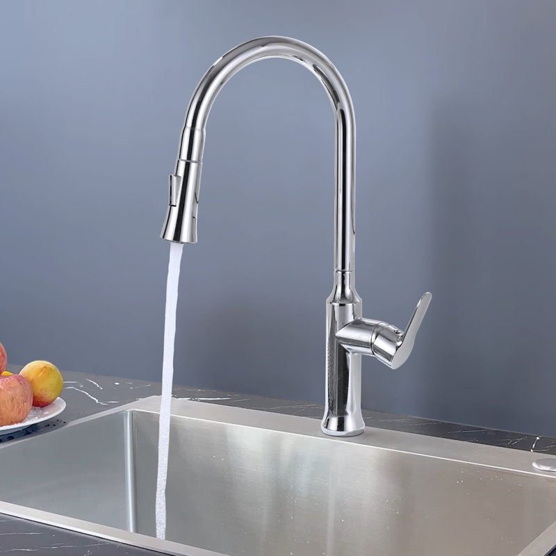 Pull Down  Single Handle Kitchen sink Faucet in Chrome