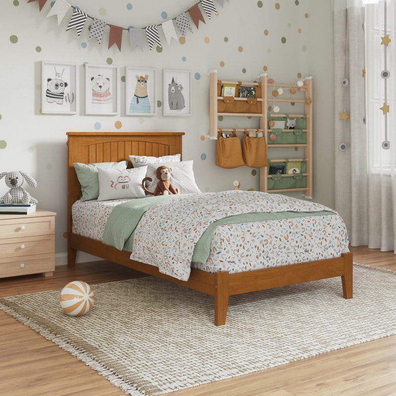 Lit plateforme en bois massif à profil bas Nantucket, Simple, Caramel clair