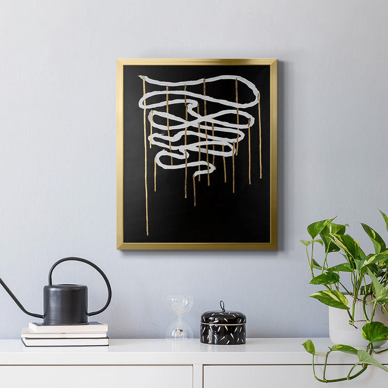 «Weeping Ribbon II», toile encadrée de qualité supérieure - prête à être accrochée, H 24 po x l 20 po, Or