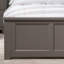 Lit plateforme en bois massif avec pied de lit assorti Marshallville-83257622-83257624