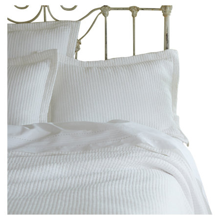 Hudson Stripe Coverlet Set, Queen, White