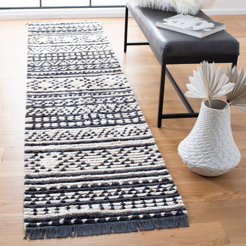 Willaims Performance Rug, Square 6'7"