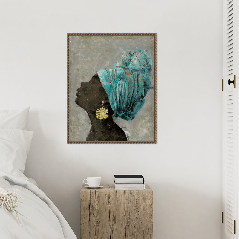 «Profile of a Woman II» par Marie Elaine Cusson, reproduction d'art sur toile encadrée, H 22,5 po x l 27,8 po
