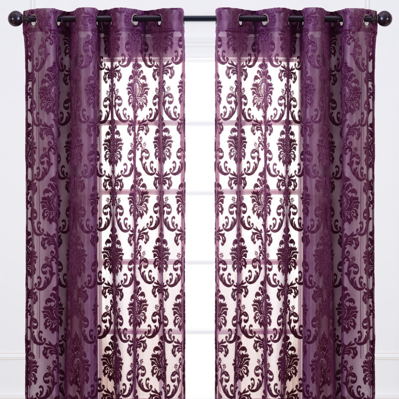 Ensemble de rideaux semi-transparents avec œillets Branca, L 52 po x L 84 po, Aubergine
