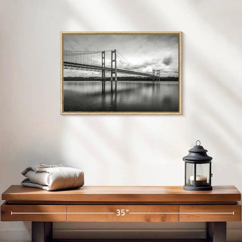 Pont Tacoma monochrome, Cadre flottant en bois naturel, 19 po x 13 po