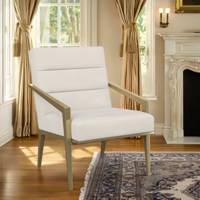 Fauteuil rembourré avec accoudoirs inclinés et capitonnage à canaux, fauteuil d'appoint avec structure en métal doré