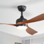 Ventilateur de plafond moderne à 3 pales de 52 po avec pales en ABS avec lumière DEL et télécommande, moteur à courant continu réversible, température de couleur réglable-1604407143
