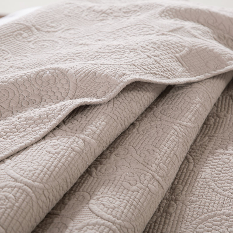 Farmhouse / Country Cotton Coverlet, California King