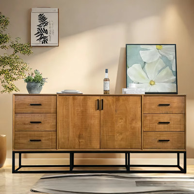 Buffet en bois massif de style industriel