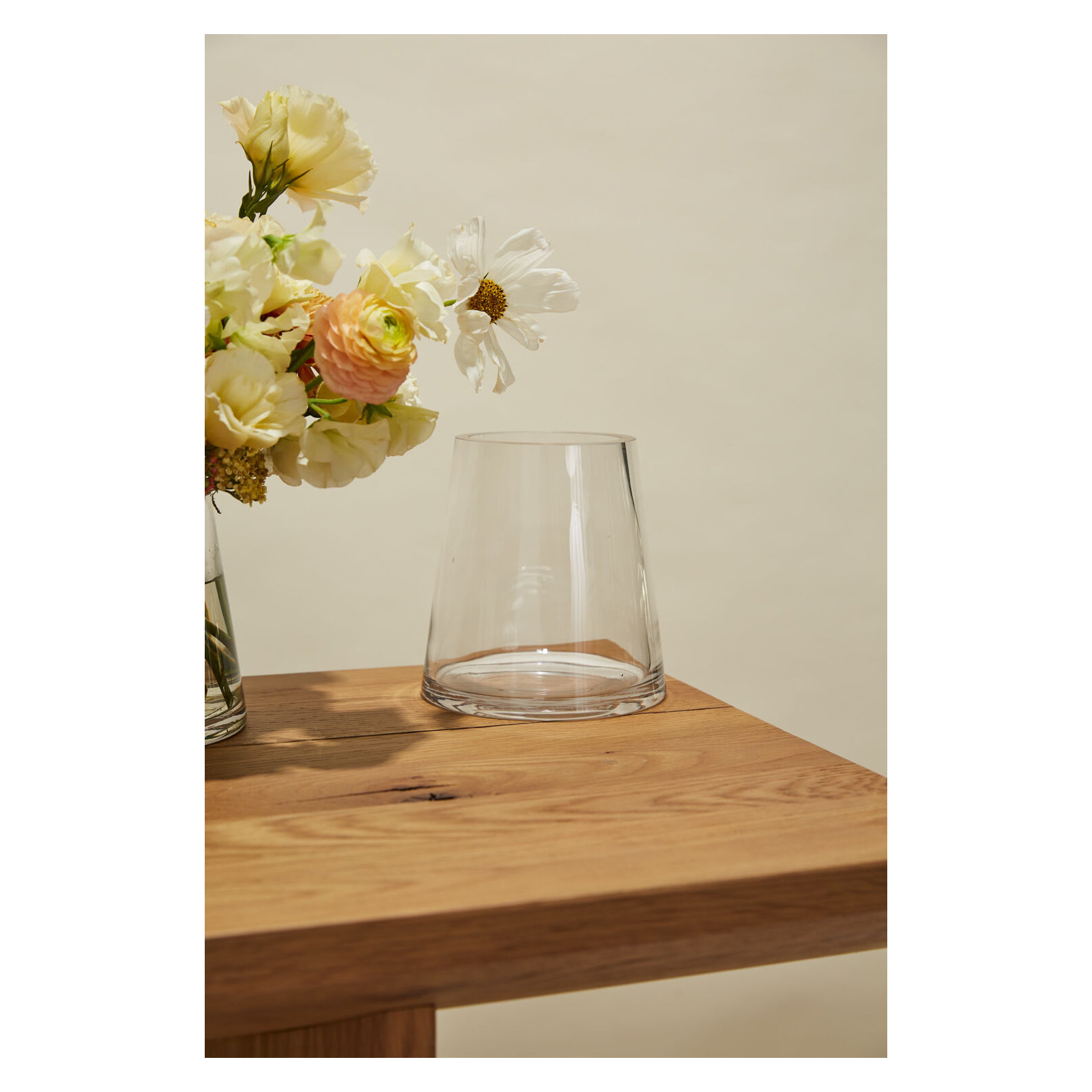 Handmade Glass Table Vase, 6" H x 5.7" W x 5.7" D