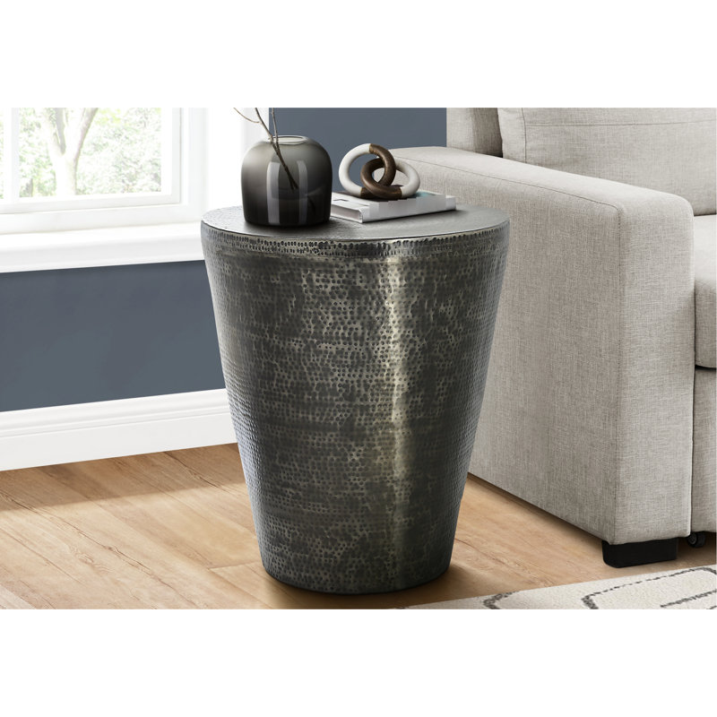 Table d'appoint à tambour en métal 20 po x 20 po - Gris, moderne pour le salon fait à la main, aucun assemblage requis Fin de chambre grise et peu encombrante, finition martelée