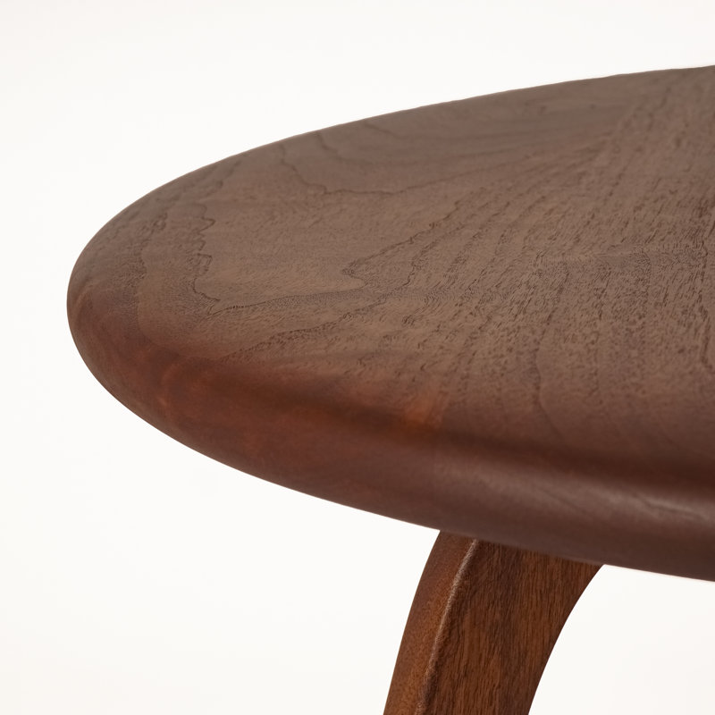 Table basse ronde en bois de noyer Dimauro, style Mid-Century moderne, H 16 po x L 24 po x l 24 po