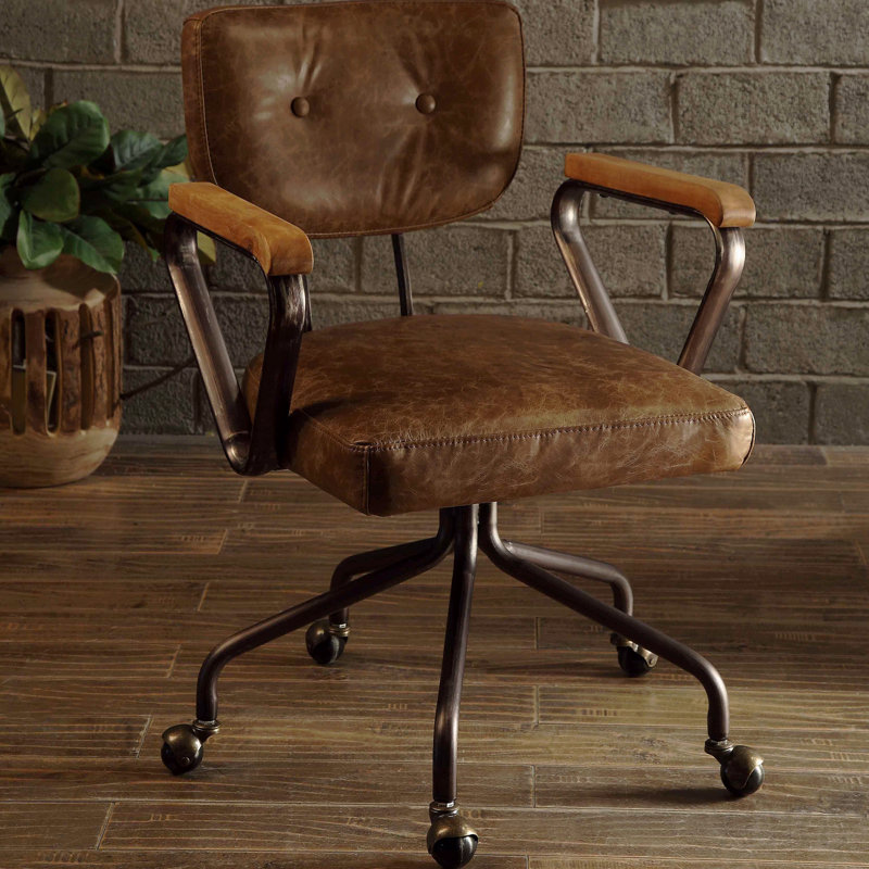 Chaise de bureau Elegant Vintage Whiskey - Cuir fleur et garniture cloutée intrigante