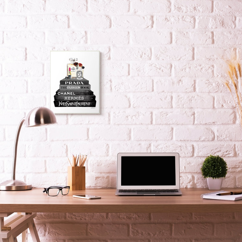 «Fashion Designer Makook Bookstack Black and White», impression, Plaque murale, H 19 po x l 13 po x P 0,5 po