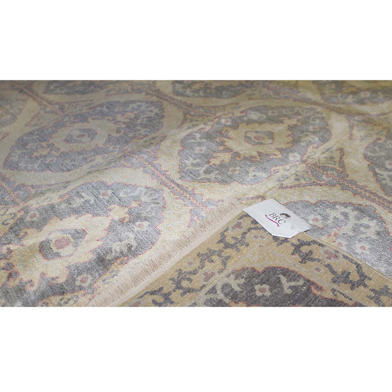 Silk Oriental Area Rug in Gold