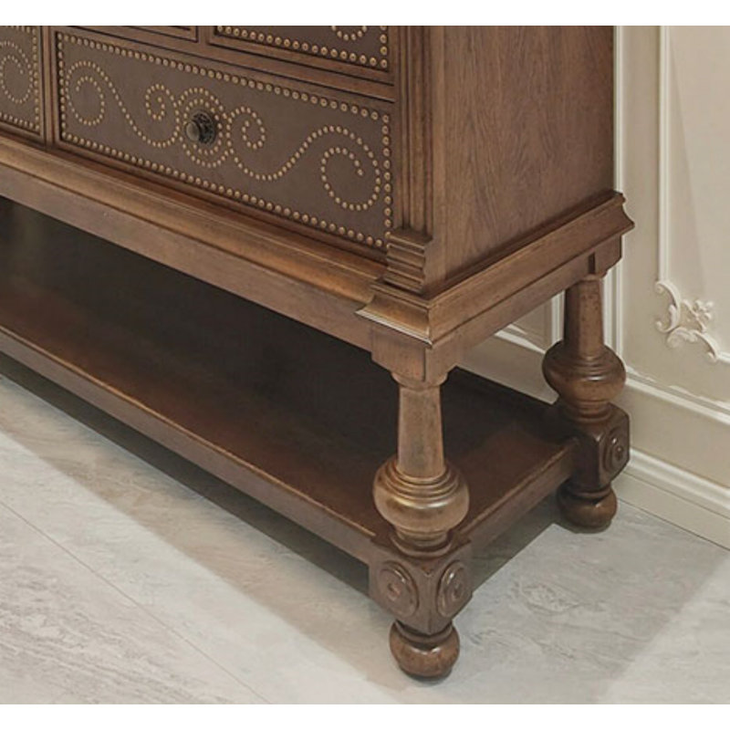 Armoire française en bois massif