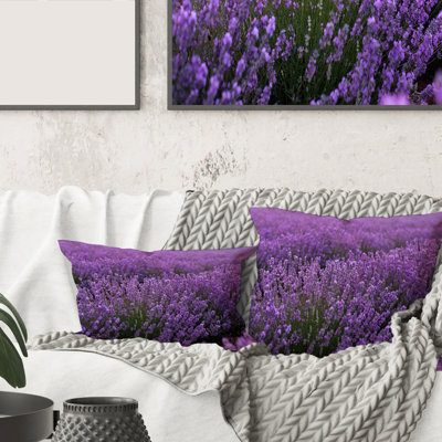 Carré, champ de lavande mauve - coussin décoratif imprimé maison de campagne