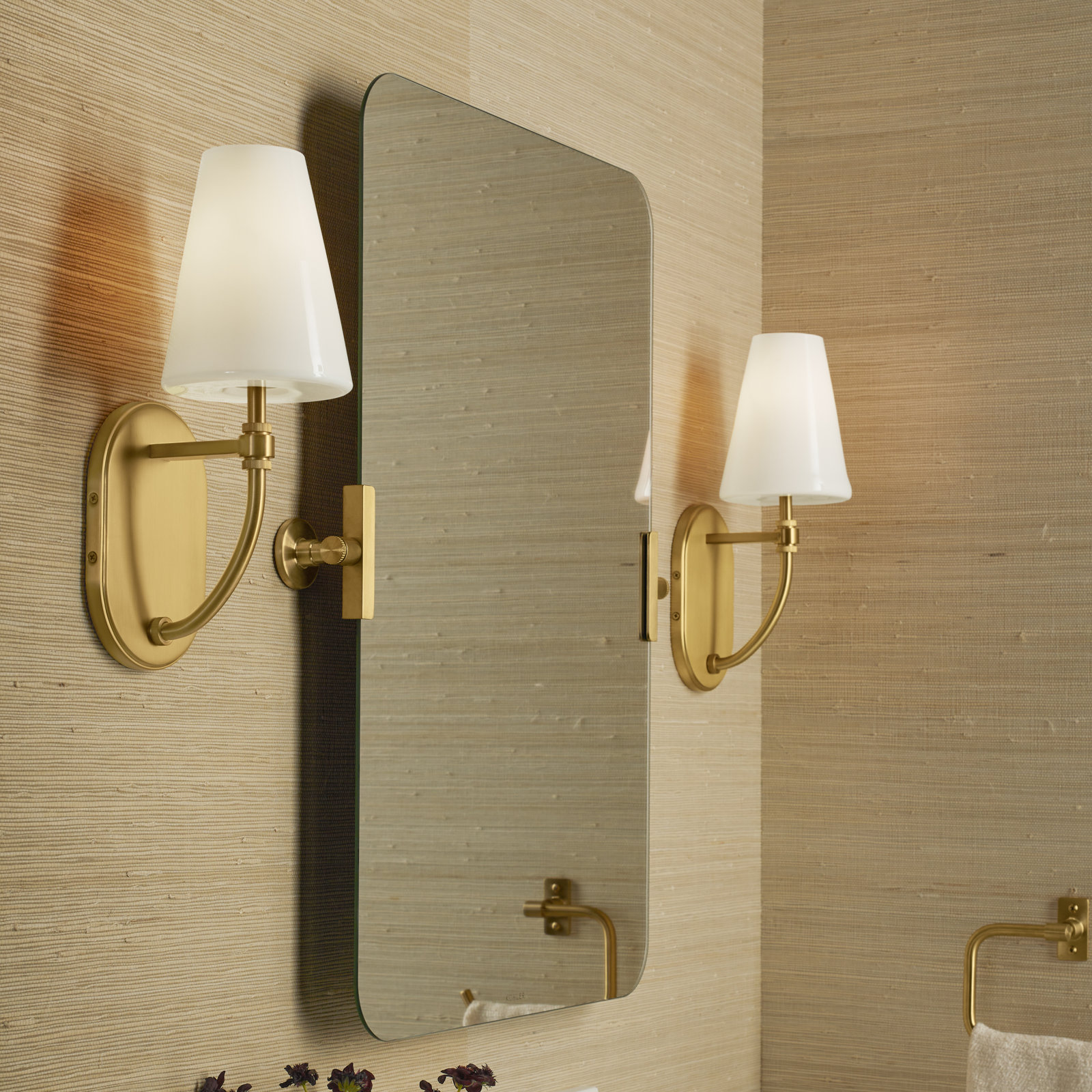 Castia 20" Accent Mirror, Vibrant Brushed Moderne Brass