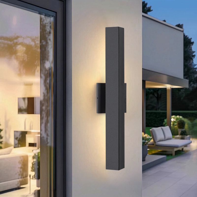 Applique murale d'extérieur à DEL Mosra Modern, Une lumière