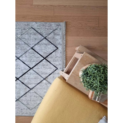 Tapis Lashia avec envers antidérapant
