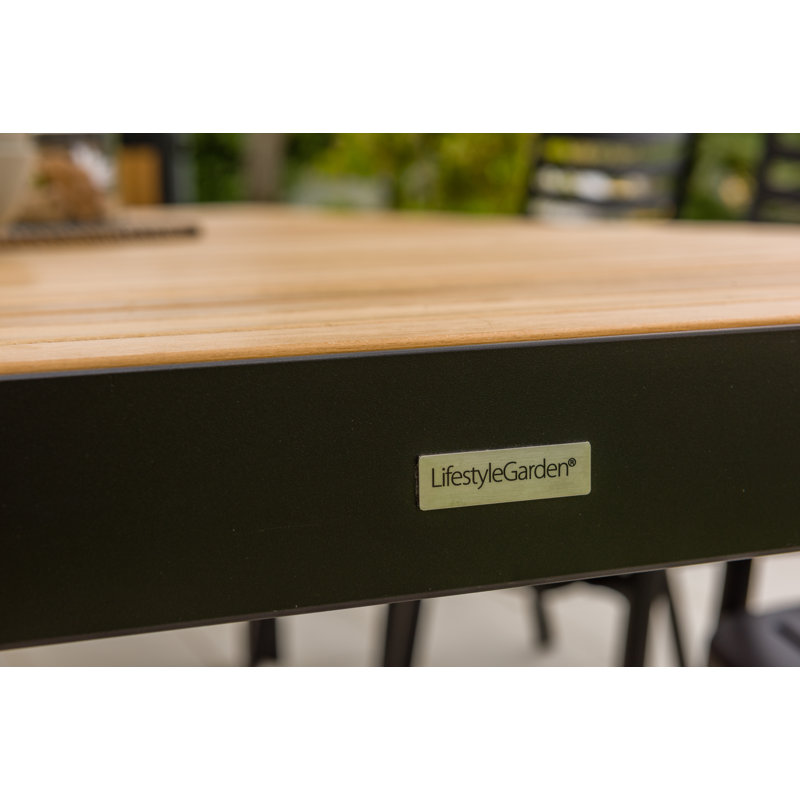 Ensemble de salle à manger rectangulaire en aluminium pour 6 personnes de 115 po avec coussins Izac, Noir