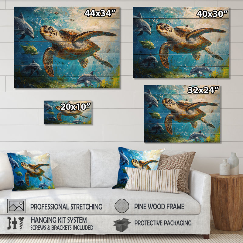 Tortue nageant avec des dauphins - art mural moderne en bois sur bois de pin naturel, H 30 po x l 40 po
