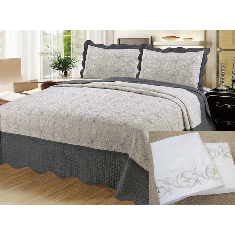 Embroidery Ornate Traditional Quilt, Queen Quilt + 6 Additional Pieces