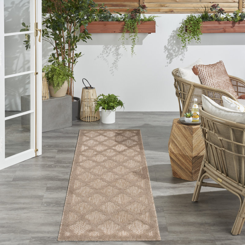 Tapis intérieur / extérieur brun / beige Adianey Red Barrel Studio Easy Care, Tapis de couloir 2 pi x 6 pi