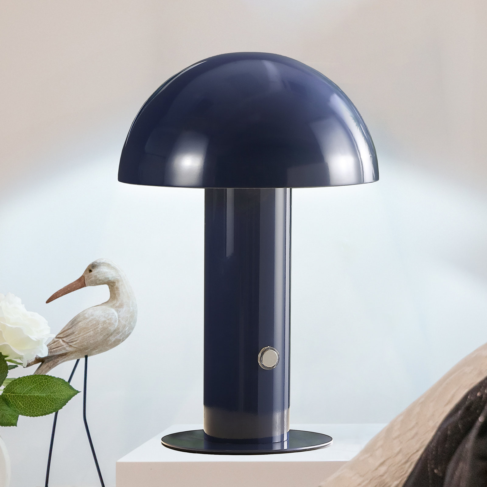 Viv Metal Desk Lamp, Navy