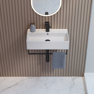 Lavabo de salle de bain mural 22 "avec barre à serviettes Claire