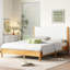 Grand lit en bois massif, tête de lit tapissier Boucle, blanc hêtre, rembourrage en mousse confortable