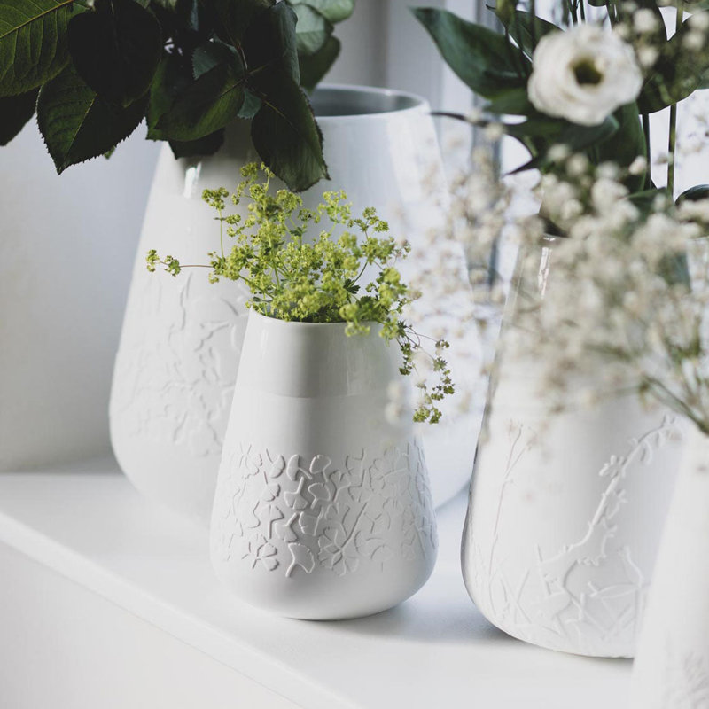 Porcelain Poetry Vase - Dots Design