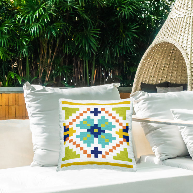 Coussin d'extérieur "Bold Abstract" par Irena Orlov
