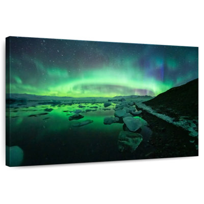 Alvord Jokulsarlon Glacier Lagoon Aurora Sky