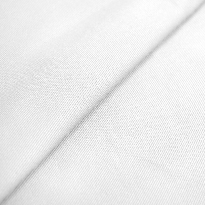 Lit standard tapissier Illy, Grand, Sergé Performance blanc