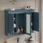Armoire de rangement murale à miroir avec tablettes réglables-384864340