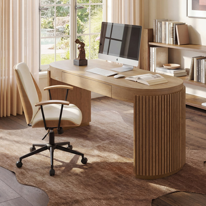 Bureau d'écriture cannelé l 60 po Kaybri, Oak