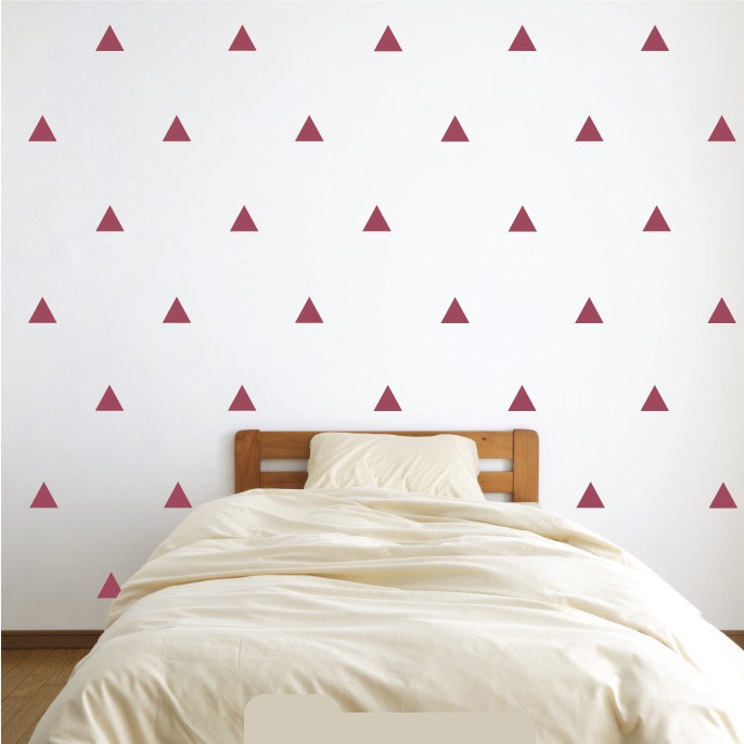 Décalcomanie murale triangle design, H 117 po x l 37 po x P 0,01 po, Lilas