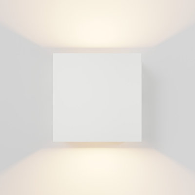 Orion Outdoor Wall Sconce,  Light Beam, Wet Location,  Lumens, ETL & Cetl Listed