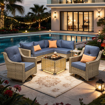 Ensemble de sièges modulaires d'extérieur en rotin 7 pièces avec coussins, chaises pivotantes et berçantes Sorella, table d'extérieur avec éclairage intégré pour patio ou cour arrière Sorella