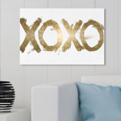 " XOXO Solid "