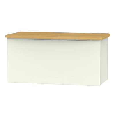 Fully Assembled Murier Blanket Box