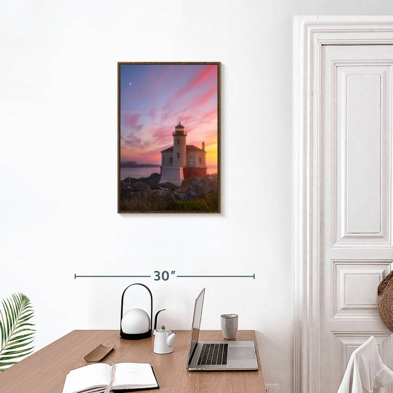 Phare de la lune, 17" x 25", Cadre flottant noyer