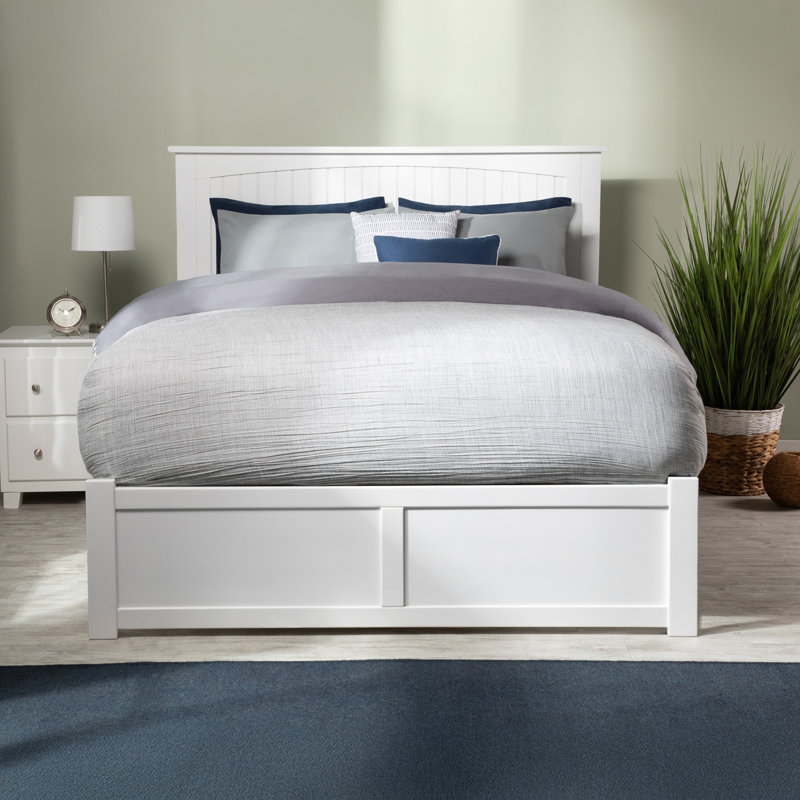 Kindig Solid Wood Platform Bed with Panel Footboard and Storage Drawers, White, Queen